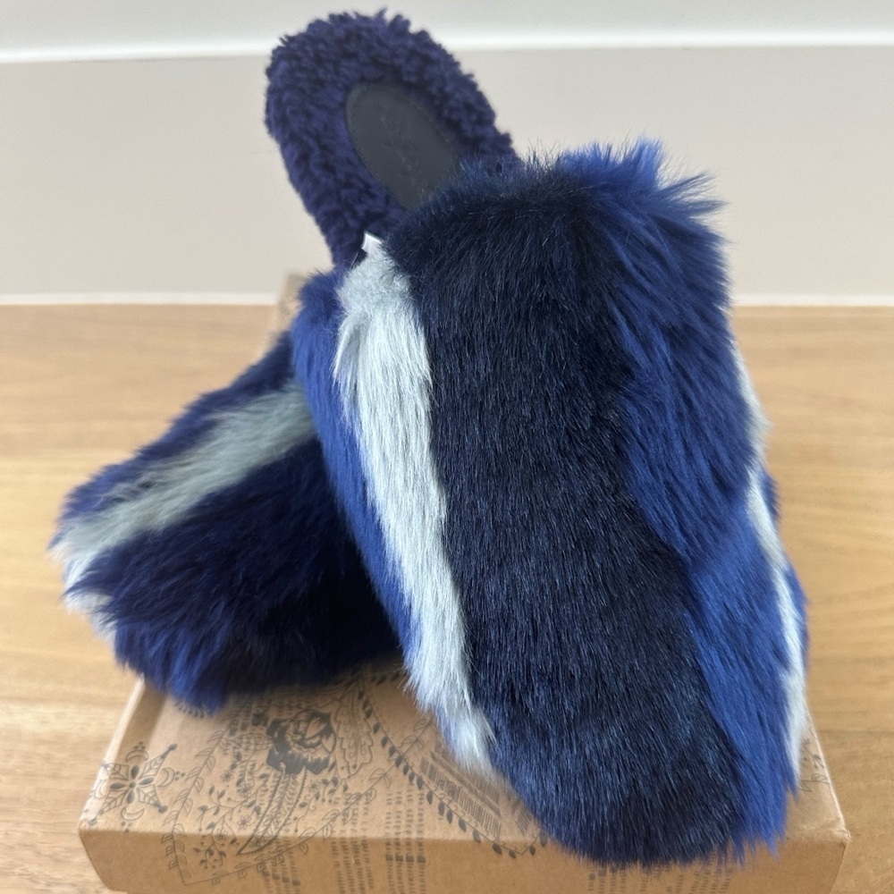 Free People Blue and Black Fur Slippers - Picture 2 of 12
